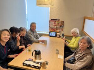 お腹も心も大満足♪ 第二亀岡園・秋の食事会レポート